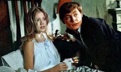 Hayley Mills and Hywel Bennett interrupted